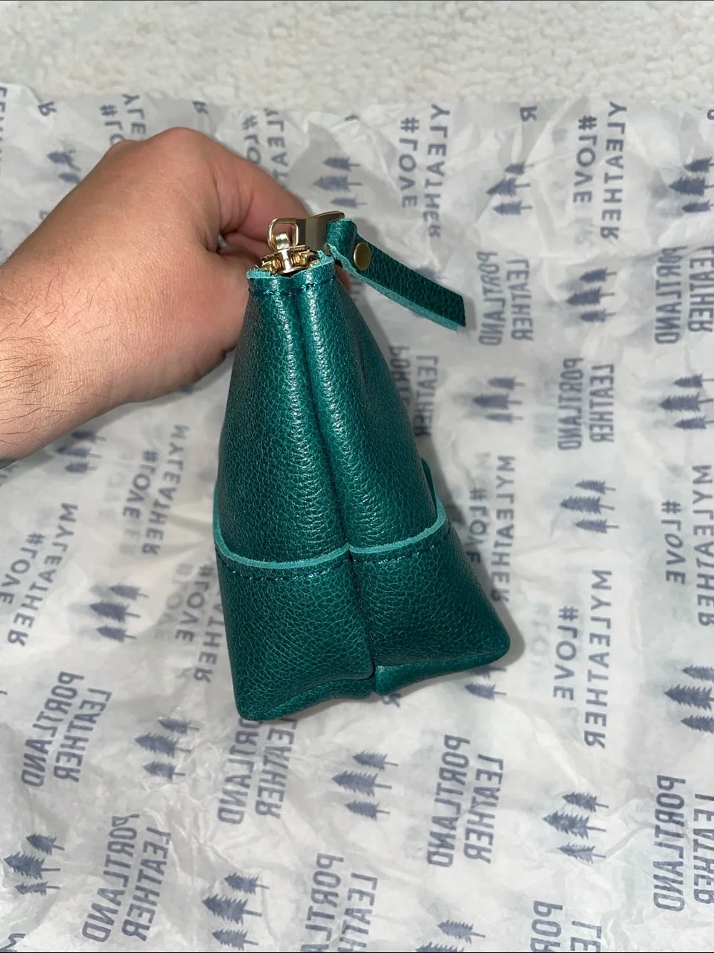 Portland Leather Chelsea Pouch-Sea Glass